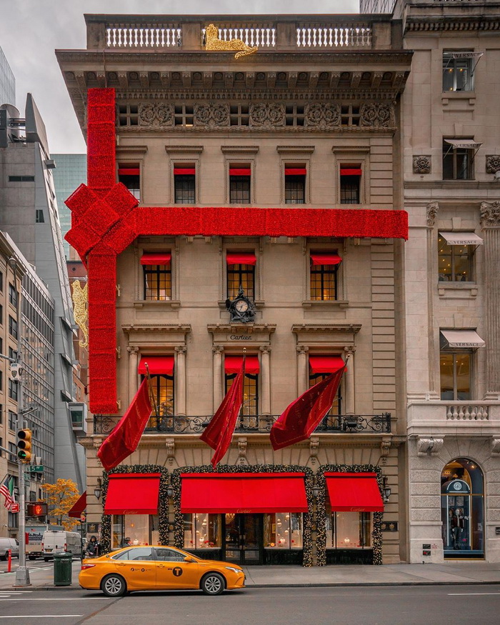 Instagram spot: Tko potpisuje jedan od najslađih blagdanskih izloga u New Yorku?