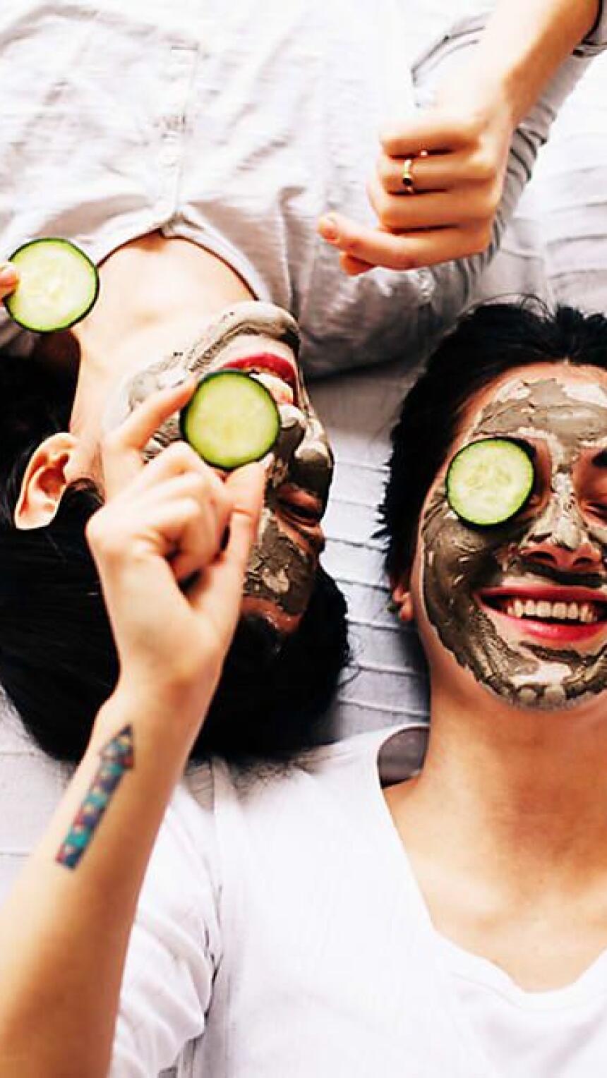 Maska od gline – sve prednosti popularnog beauty tretmana za njegu lica