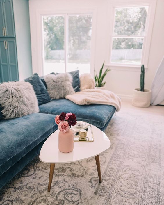 22 prijedloga kako dodati baršunaste sofe u interijer