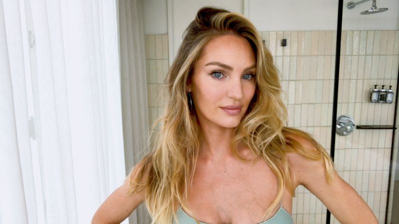 Candice Swanepoel kroz tutorijal otkriva kako u 10 minuta kreirati prirodan makeup look