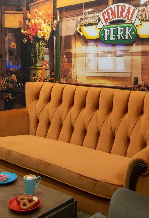Svi ljubitelji serije Prijatelji, pozor! U Primarku se otvara Central Perk kafić