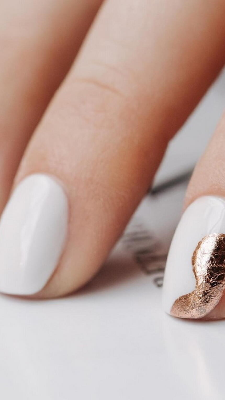 Jednostavne i efektne manikure s nail artom koje želimo isprobati 
