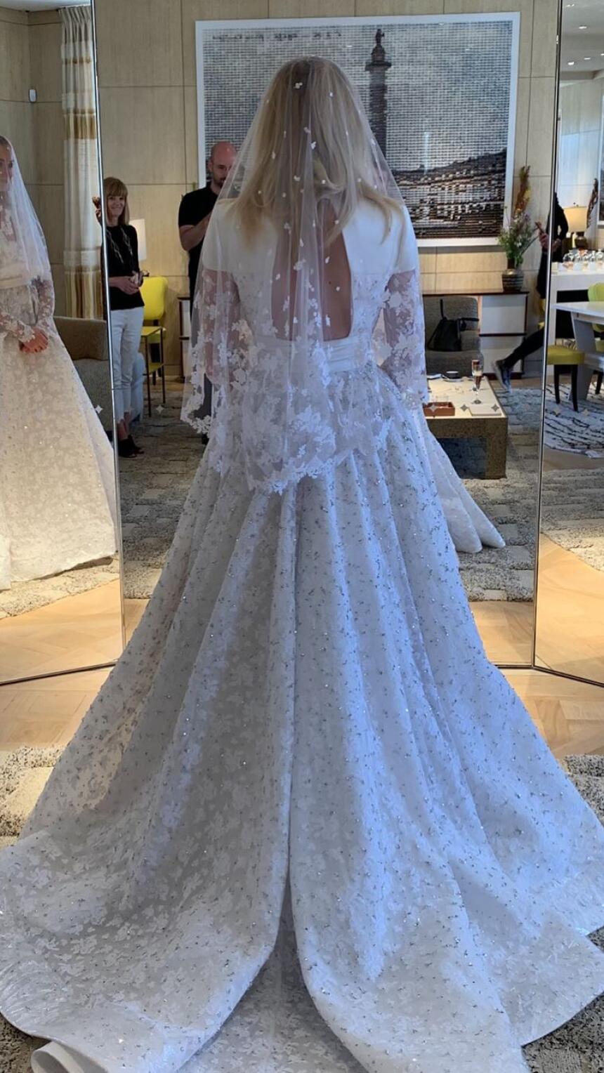 Objavljene prve fotografije Louis Vuitton vjenčanice koju je nosila Sophie Turner