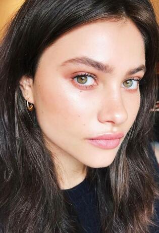 Beauty vodič: Kako pravilno izabrati i nanijeti korektor za lice?
