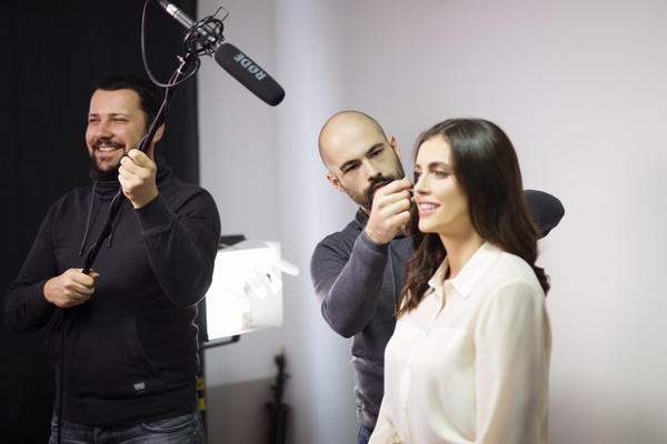 MaxFactorStories MODAMO BTS  (1)
