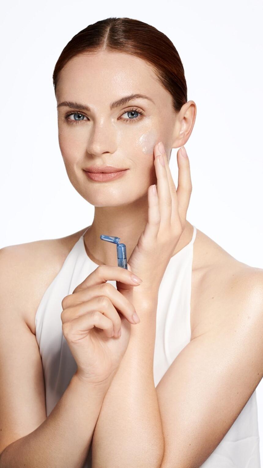 BONJOUR.insider: 10 BONJOUR.ba čitateljica isprobalo je revolucionarne Anew Skin Reset ampule. Ovo su njihovi dojmovi.