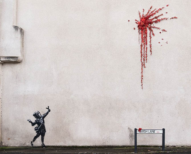 Banksy je kroz novi mural još jednom poslao snažnu poruku o ljubavi  