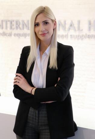 Pitali smo 7 uspješnih bh.dama što bi savjetovale 18-godišnjoj sebi? Ovo su njihovi odgovori. 