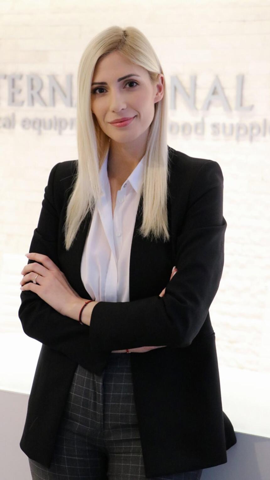 Pitali smo 7 uspješnih bh.dama što bi savjetovale 18-godišnjoj sebi? Ovo su njihovi odgovori. 