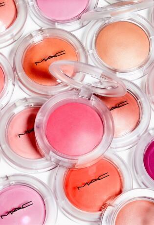 Upoznajte novo MAC Glow Play rumenilo koje već krade simpatije beauty entuzijastica
