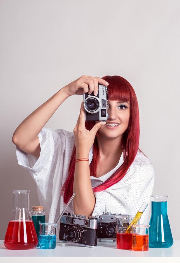BONJOUR.business club: Ana Lukenda, bh.grafička dizajnerica, fotografkinja i osnivačica brenda MOA baggeek
