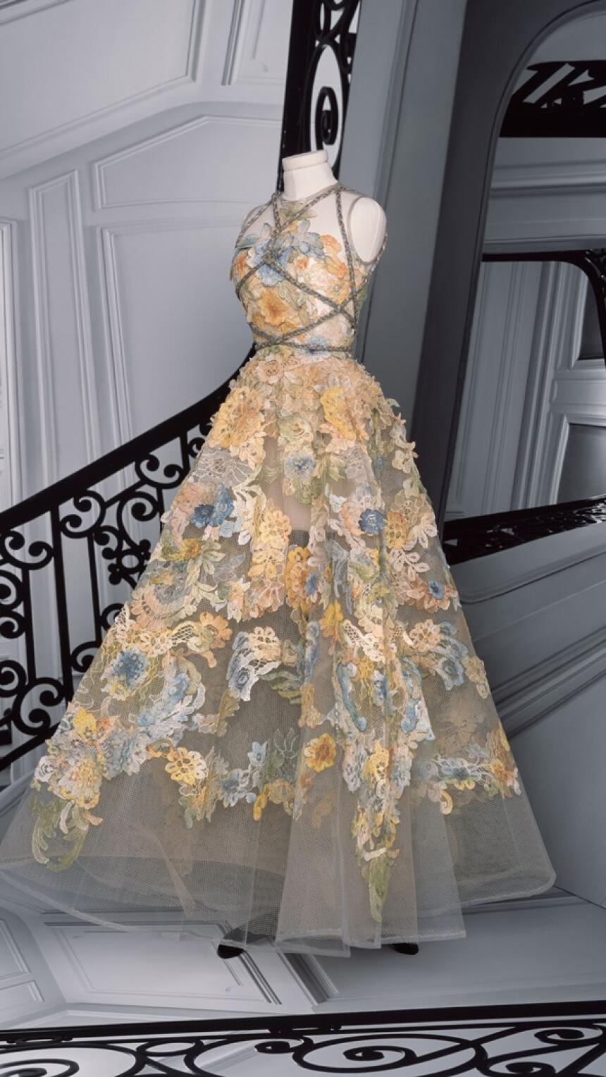Dior je svoju haute couture kolekciju predstavio kroz magičnu online prezentaciju. Pogledajte sve kreacije. 