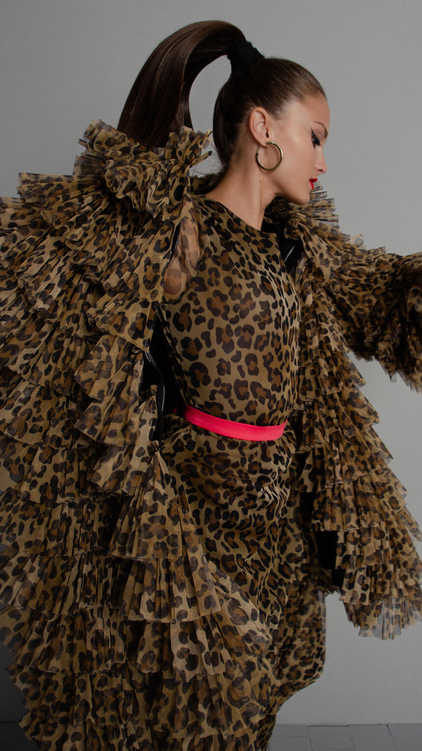Za ovu jaknu bh.brenda Kaftan Studio postoji lista čekanja, a sada dolazi u još dva trendi modela! 