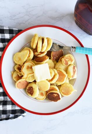 Mini palačinke ili 'pancake cereal' novi su gastro trend kojem ćete teško odoljeti 