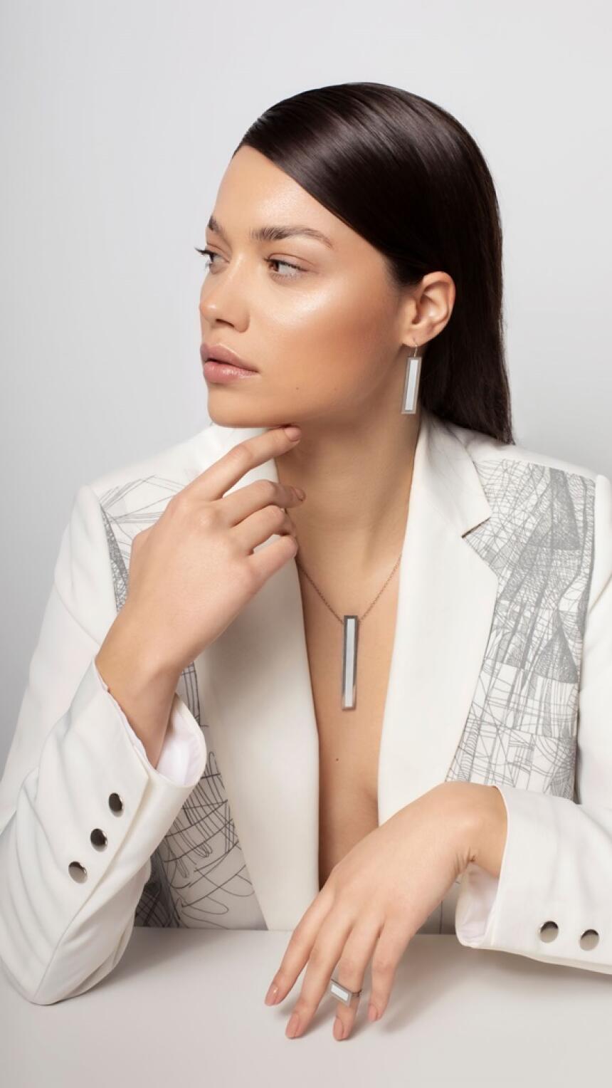 Samusa x Plusminus fashion: Linija nakita koju možete nositi na nekoliko načina i koja krade simpatije formom i izradom
