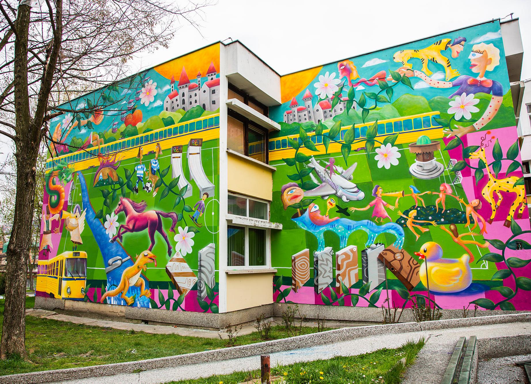 Bh. umjetnici oslikali su bajkovit mural na jednoj osnovnoj školi u Sarajevu. Donosimo detalje. 