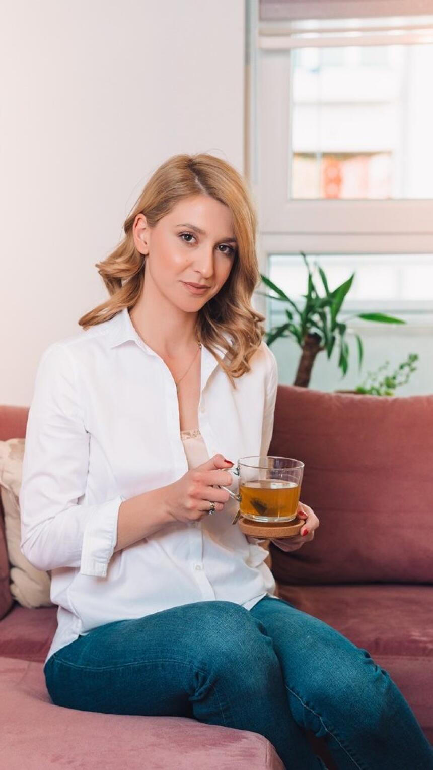 Ajla Kurtović: Posjetili smo ovu svestranu mamu u Sarajevu i zavirili u njenu jutarnju rutinu
