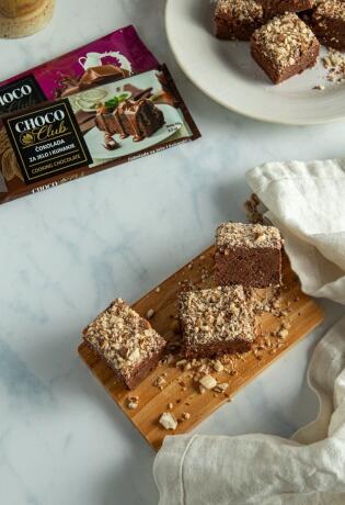 Imamo recept za sočan čokoladni fudge sa lješnjacima od samo 5 sastojaka koji ćete pripremiti za 5 minuta