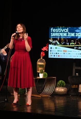 Završen je Festival savremene žene u Tuzli, a ovo su neki od događaja koji su obilježili ovogodišnje izdanje