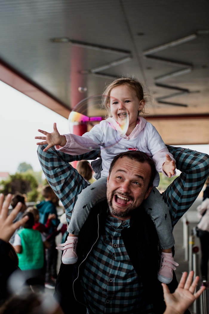 Sport Vision organizirao Kids Day kroz koji se djeca kroz igru upoznaju sa zanimanjem roditelja i uz to, odlično zabave!
