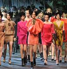 PFW: Christian Dior, Lanvin, Balenciaga