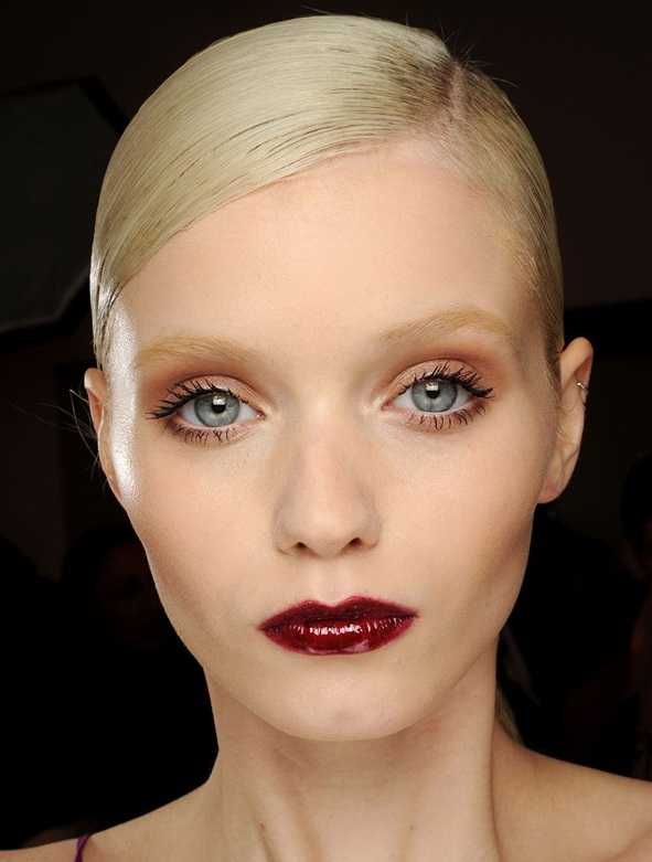 Beauty report: Razdjeljak na stranu 