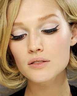 Kakav ćemo make-up nositi ovoga proljeća?