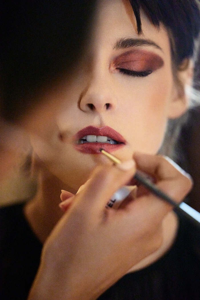 Kreirajte odvažan makeup look uz CHANEL novitete sa zagasitim jesenskim tonovima