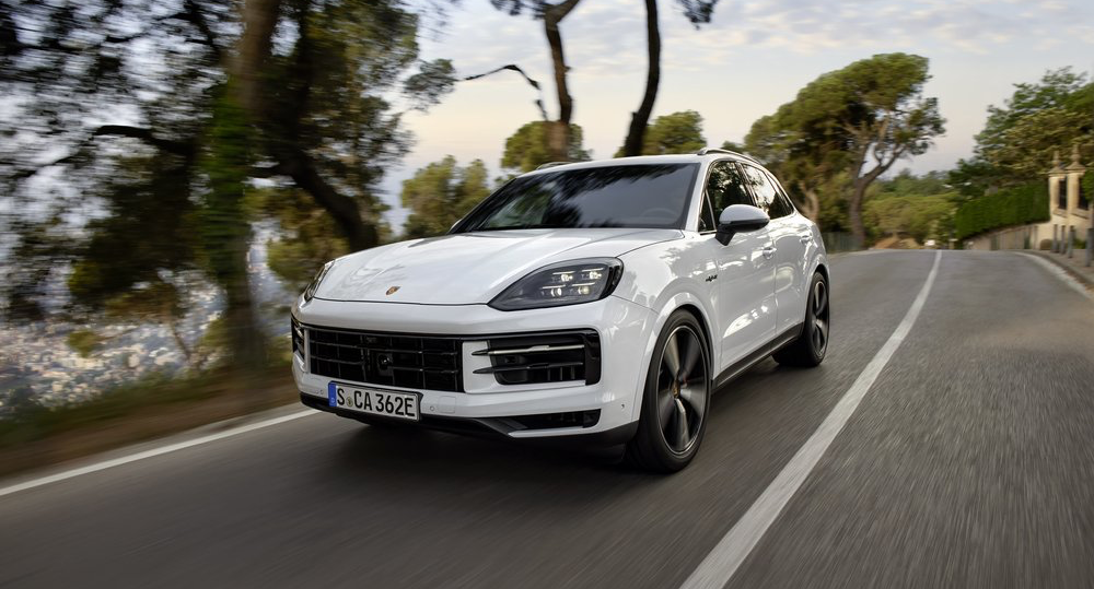 Porsche predstavlja treću E - hibridnu varijantu Cayennea
