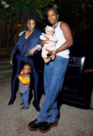 Rihanna i A$AP Rocky otkrivaju prve fotografije bebe i njegovo unikatno ime