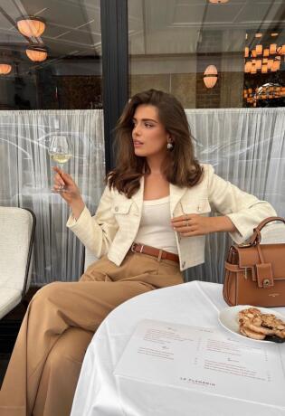 2 MANGO looka koja su oličenje poslovne elegancije s karakterom