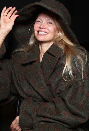 Nova era: Pamela Anderson promovira profinjenu estetiku i prirodnu ljepotu