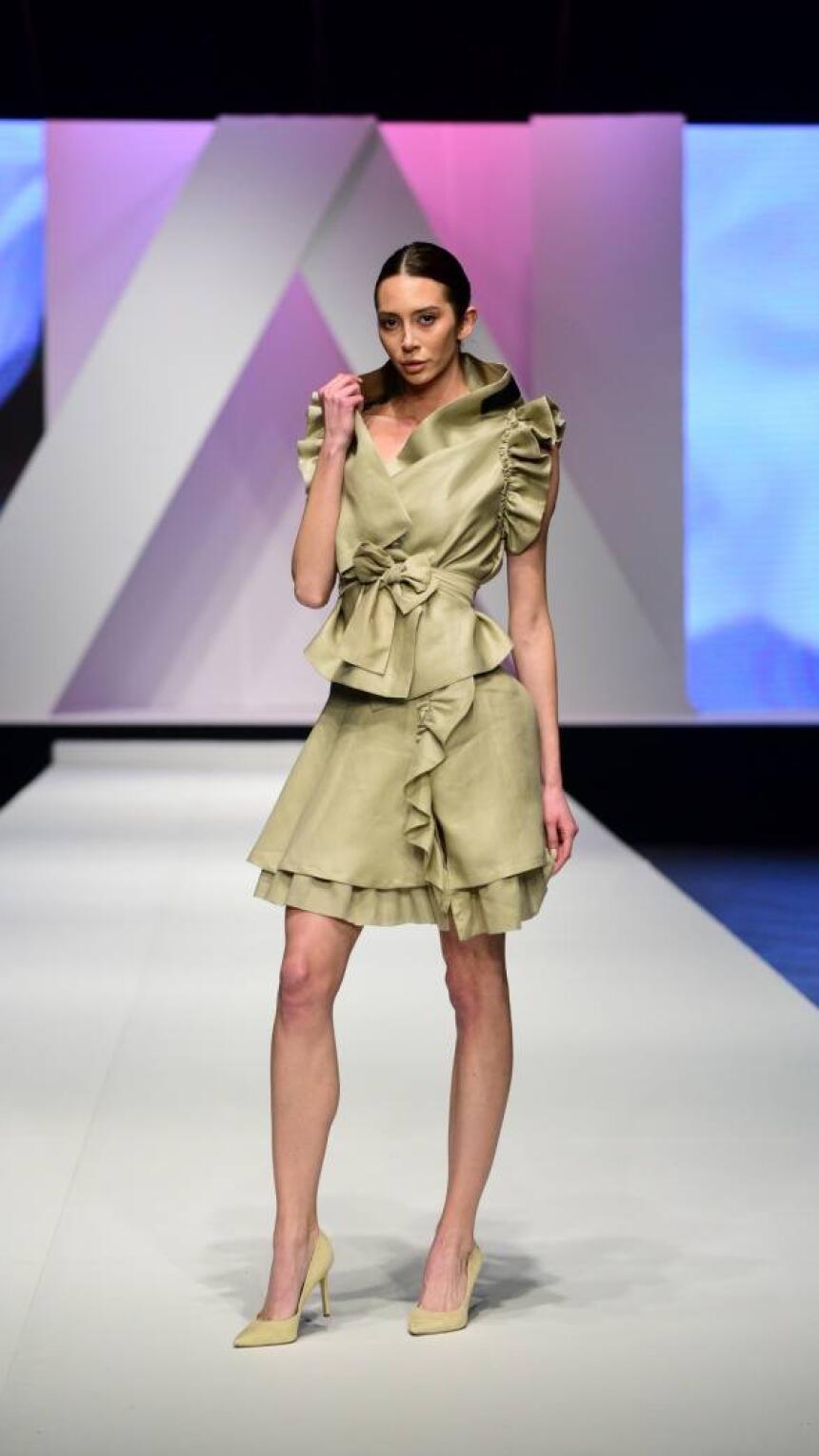 Bh. brand Etiquette je predstavio kolekciju na Perwoll Fashion Weeku. Imamo detalje.