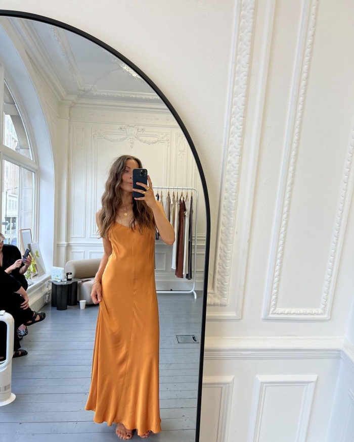 Slip satenske haljine ne skidamo ovo proljeće! Imamo 6 neodoljivih modela.