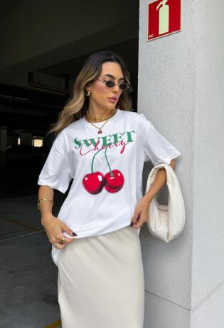 Imamo 7 T-shirt majica s printom koje prizivaju ljeto! Ulovite svoj favorit.