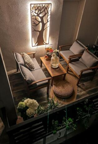 Amira je balkon pretvorila u opuštajuću oazu koja će uljepšati ljeto. Inspirirajte se.