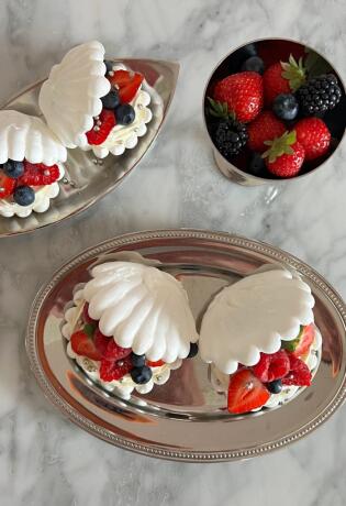 Pavlova u obliku školjke: Rekreirajte i sami ovaj neodoljivi i instagramični desert