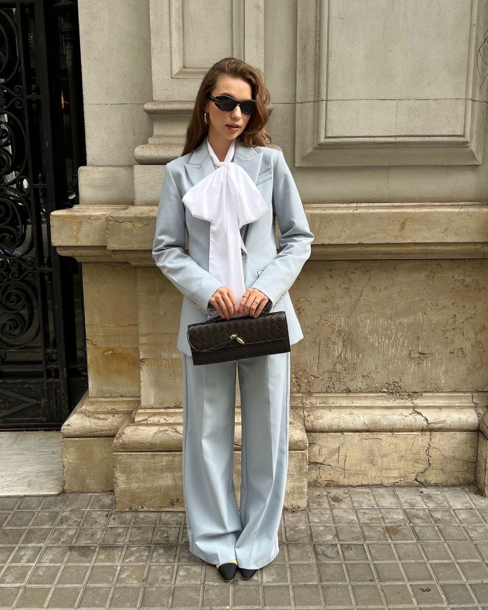 Poslovna modna revolucija: 8 bluza koje morate imati za odvažan uredski look