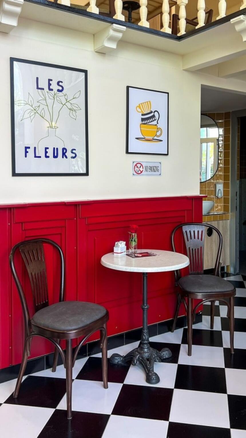 Pariški kutak u srcu Mostara: Caffe bar kojeg volite stigao na još jednu adresu