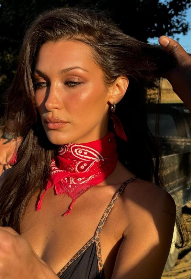 Bella Hadid: 4 razloga zašto svi pričaju o njoj