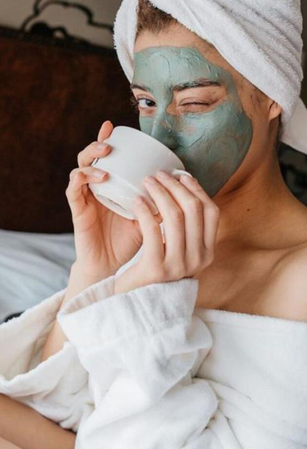 3 DIY maske za lice koje će vam pomoći u borbi protiv akni
