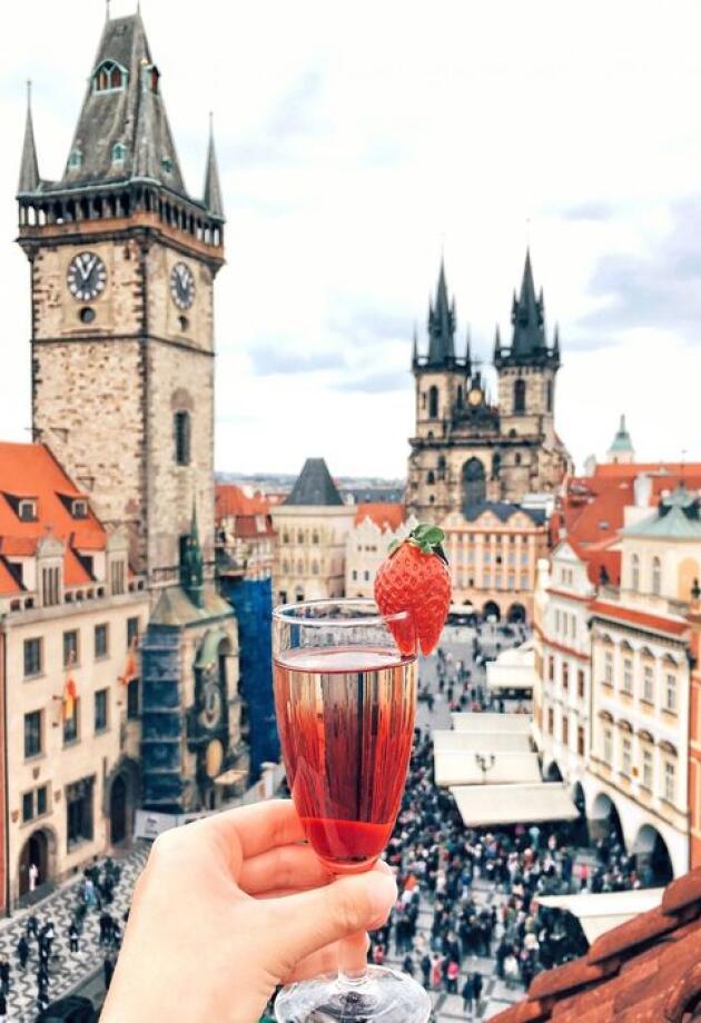 Ovaj hotel krije terasu koja ima najljepši pogled na Prag