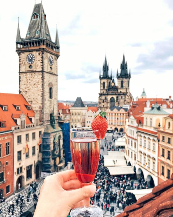 Ovaj hotel krije terasu koja ima najljepši pogled na Prag