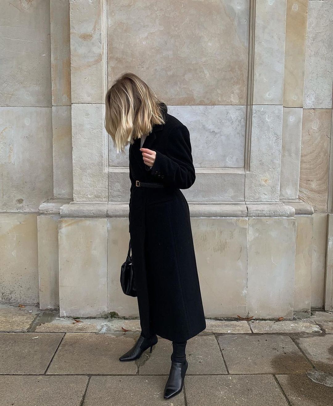 'All black' look – modna filozofija uz koju ne možete pogriješiti