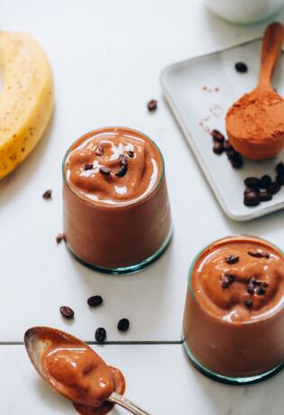 Recept za neodoljivo kremasti, čokoladni, hladni smoothie od kave