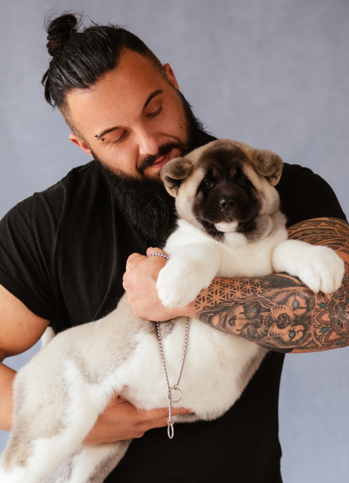 Nedim Šuta, suosnivač WOOF.ba i brenda LAVA+ otkrio nam je par praktičnih savjeta o karijeri i kućnim ljubimcima