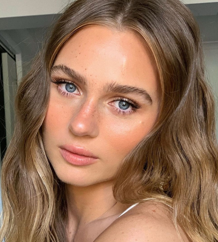 Make up greške koje često ponavljamo ljeti i kako ih izbjeći