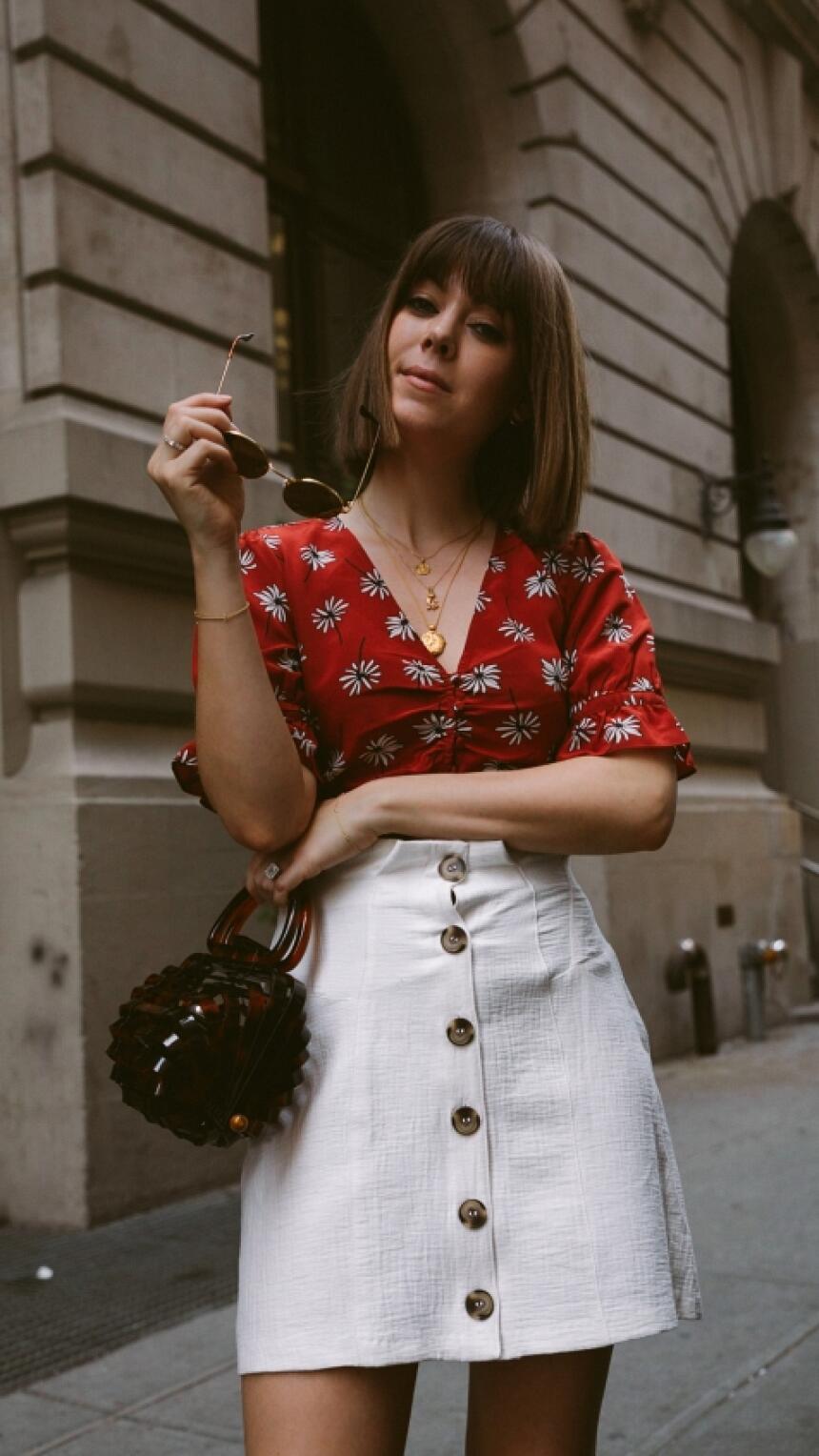 Bijela mini suknja vječni je ljetni klasik. Pronašli smo 12 modela za svaki stil.