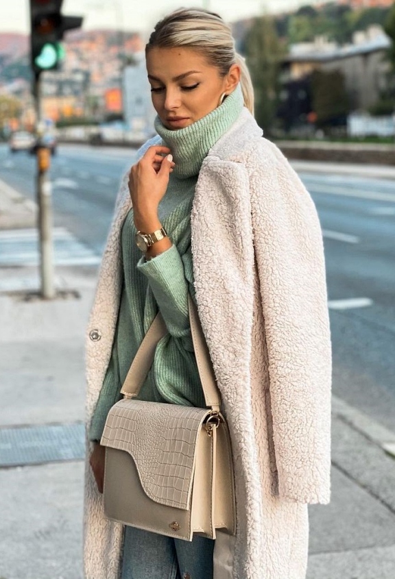 Kako bh. cure koje pratimo na Instagramu stiliziraju trendy kapute u jesenskim kombinacijama?