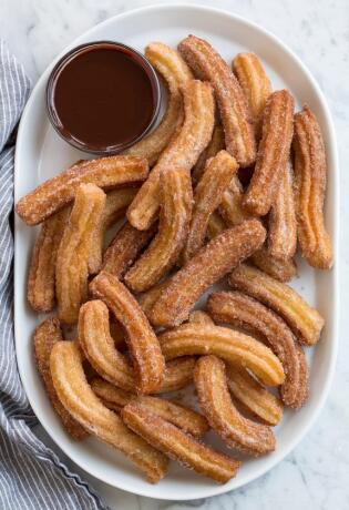 Recept za svježe, ukusne, domaće churrose sa cimetom